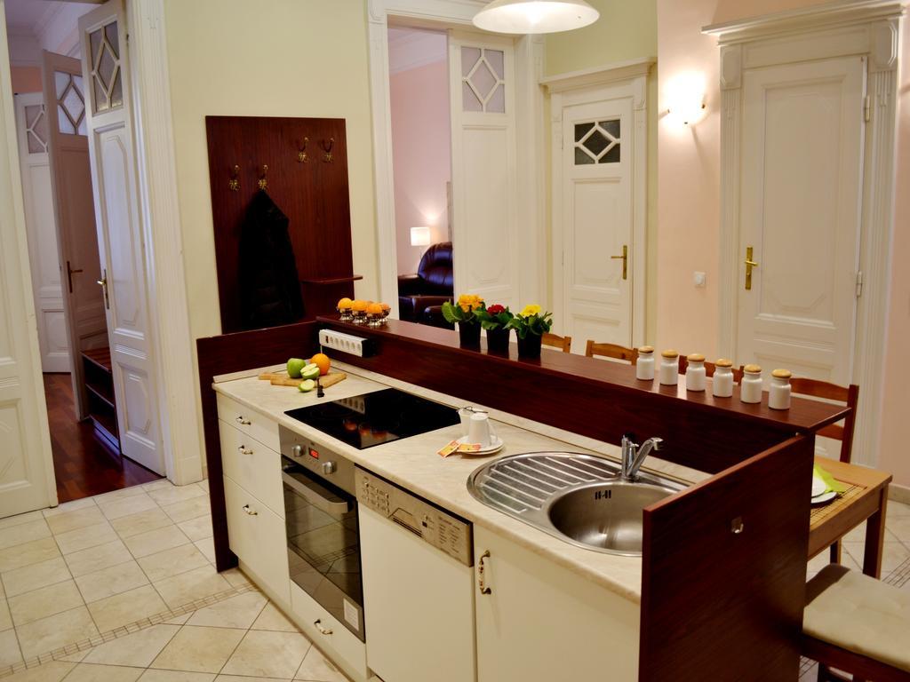 Gabriel Apartment Budapest Eksteriør billede